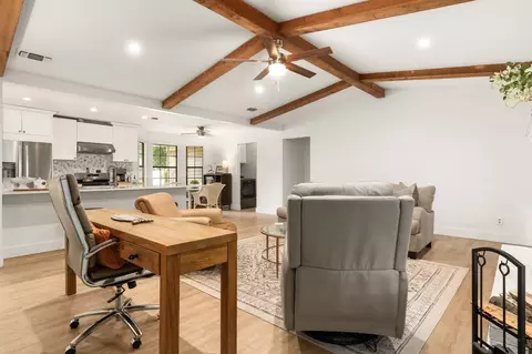 320 Navajo Dr, Keller, TX 76248