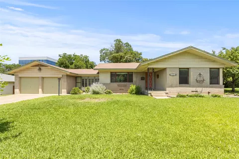 6724 Hanover Rd, Fort Worth, TX 76116