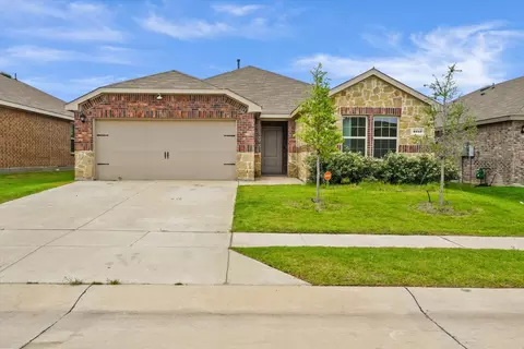 2913 Shoemaker Dr, Royse City, TX 75189