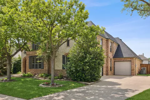 6 Center Ct, Heath, TX 75032