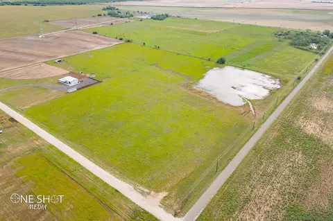 125 Southern Valley Dr, Ovalo, TX 79562