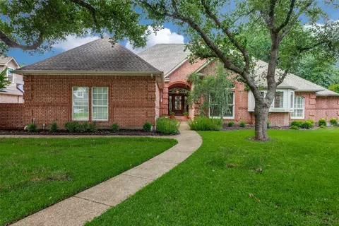 344 Leeward Cir, Azle, TX 76020