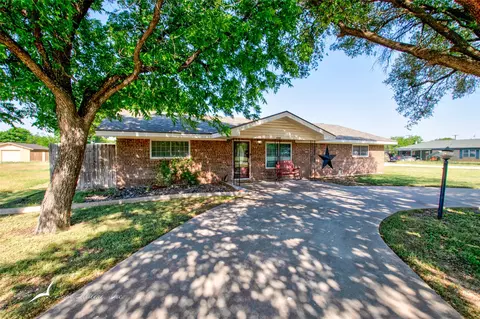 1100 Oak St, Sweetwater, TX 79556