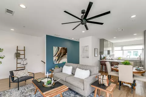 4705 Bryan St #301, Dallas, TX 75204