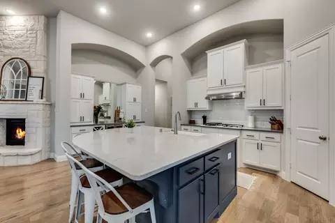 1701 Lavender Ln, Argyle, TX 76226