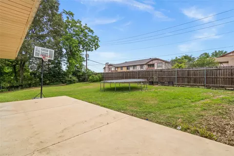 Exterior - 101 Emerald Dr, Minden, LA 71055 photo 6 of 8
