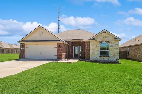 13417 Sydney Harbour Dr, Crowley, TX 76036