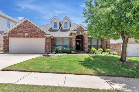 12481 Leaflet Dr, Fort Worth, TX 76244