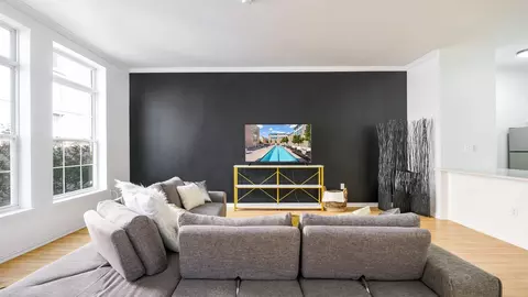 2305 Worthington St #224, Dallas, TX 75204