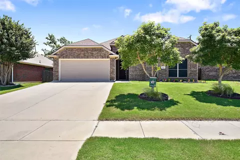 1600 Cowtown Dr, Mansfield, TX 76063