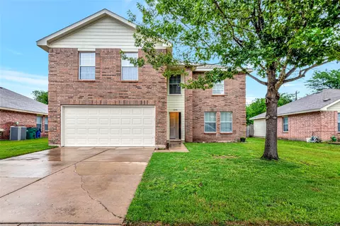 12101 Shine Ave, Rhome, TX 76078