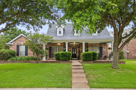 10105 Fairway Vista Dr, Rowlett, TX 75089