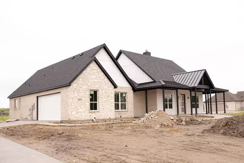 5850 W Sky Hawk Trl, Royse City, TX 75189