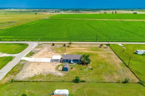 3336 Peach Ln, Cleburne, TX 76031