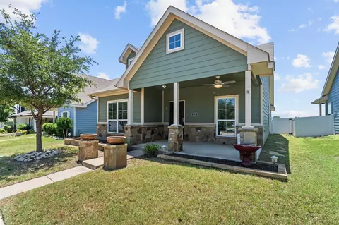 3237 Mint Springs St, Fort Worth, TX 76179