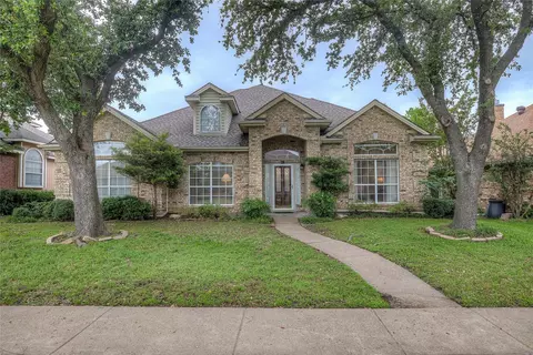 627 Sumner Dr, Mesquite, TX 75149