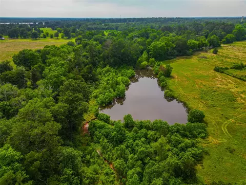 337 Cr 2751 Hwy, Wells, TX 75969