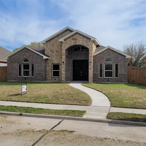 5917 Cedar Ln, Rowlett, TX 75089 photo 2