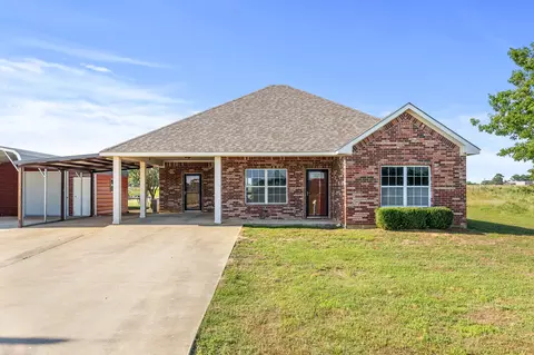 101 County Road 2215, Pittsburg, TX 75686