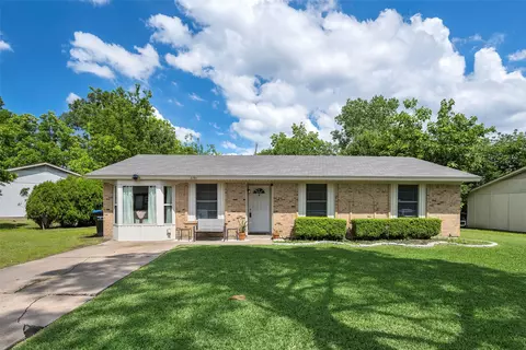 6703 Wren Dr, Greenville, TX 75402