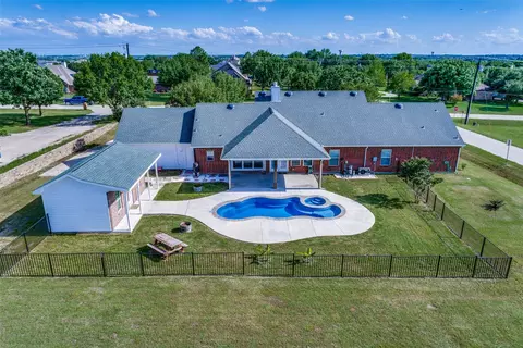 4025 Preston Hills Cir, Celina, TX 75009
