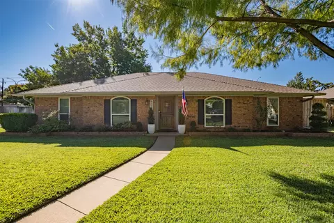 608 Chaffee Dr, Arlington, TX 76006