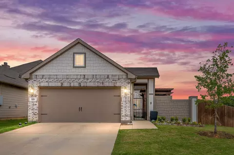 599 Concho St, Aubrey, TX 76227
