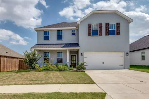 6384 Red Cliff Dr, Fort Worth, TX 76179
