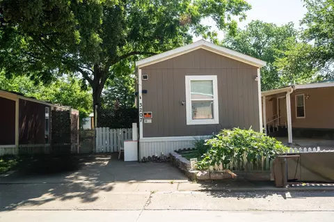 3207 La Sombra St #50, Grand Prairie, TX 75050