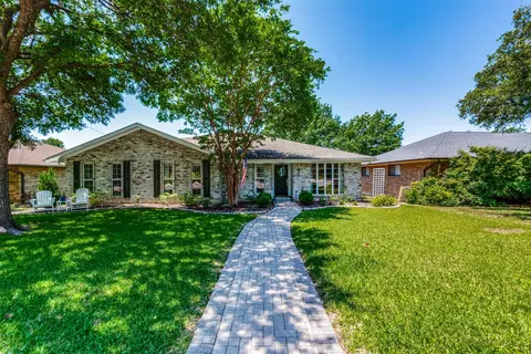 8541 Bacardi Dr, Dallas, TX 75238