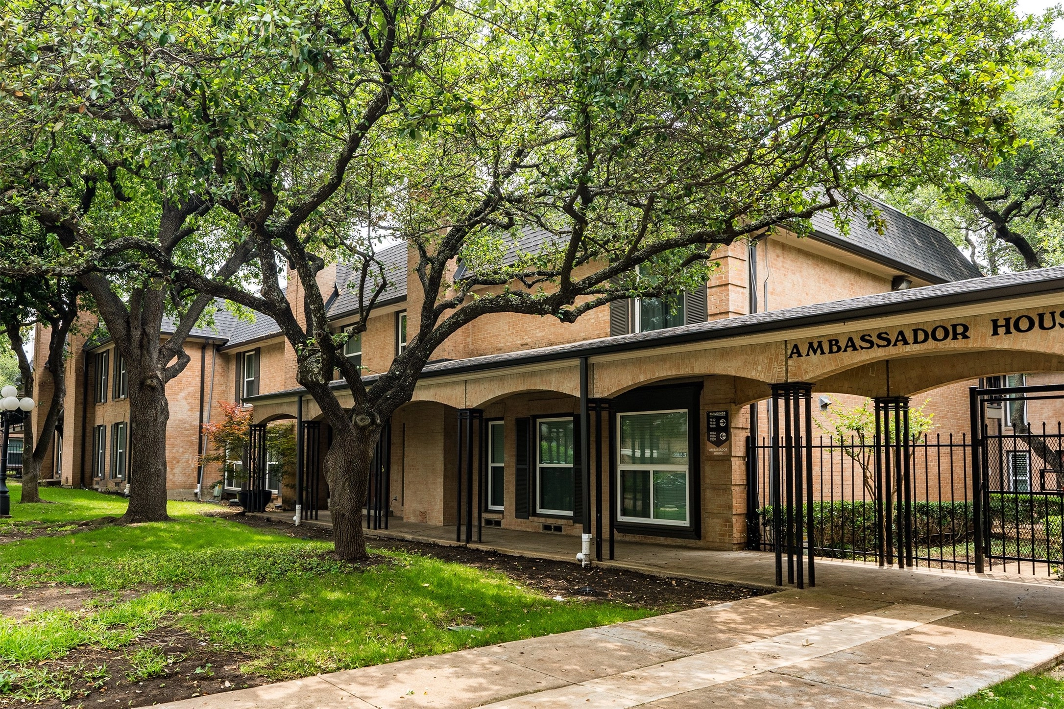 7820 Meadow Park Dr Unit 215  