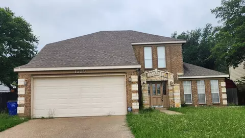 1529 Stratford Dr, Mansfield, TX 76063