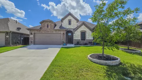 3100 Paxon Dr, Venus, TX 76084