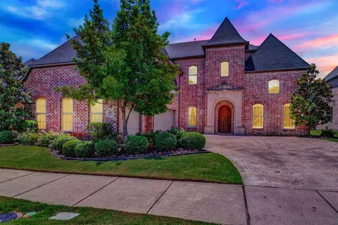 5947 Chatham Dr, Frisco, TX 75036