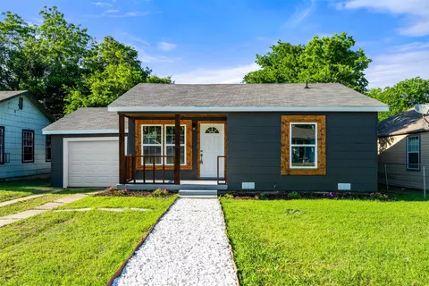 809 E Cantey St, Fort Worth, TX 76104