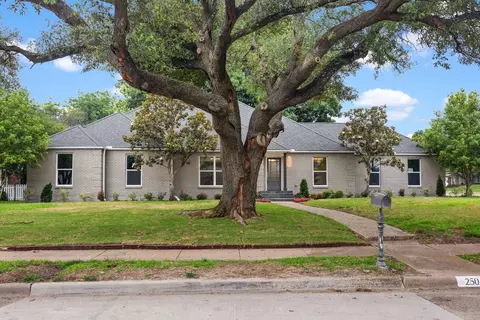 2501 Big Horn Ln, Richardson, TX 75080