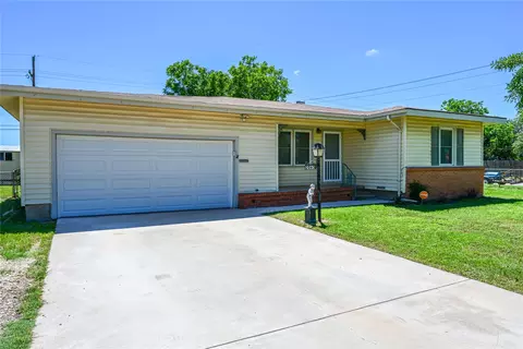 2065 Woodard St, Abilene, TX 79605