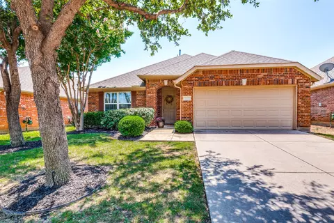 2352 Evening Song Dr, Little Elm, TX 75068