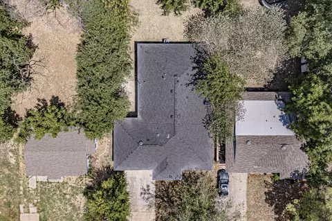 5613 Rickenbacker Pl, Fort Worth, TX 76112