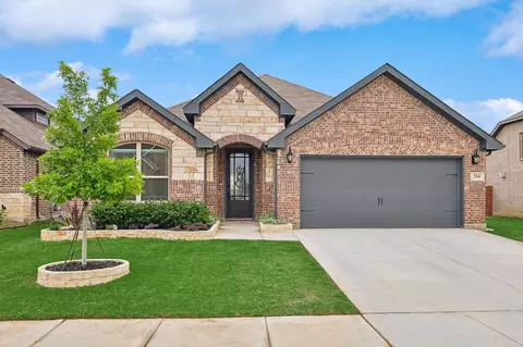 334 Rosie Ct, Argyle, TX 76226