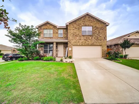 2111 Brenham Dr, Heartland, TX 75126