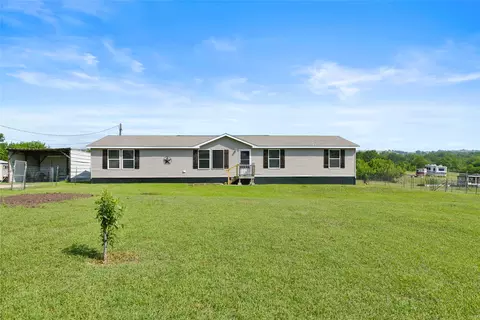566 Hilltop Trl, New Fairview, TX 76078