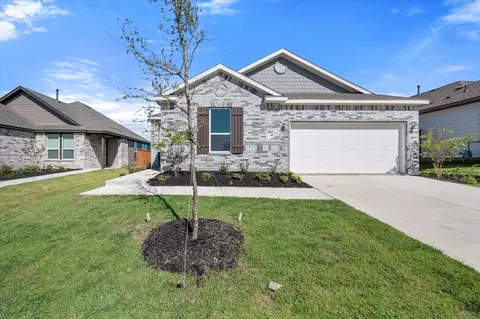 3809 Belleview Pl, Crandall, TX 75114