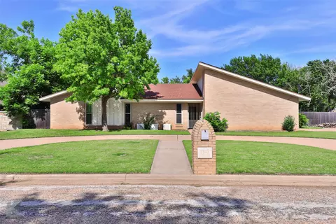 1249 Canterbury Dr, Abilene, TX 79602