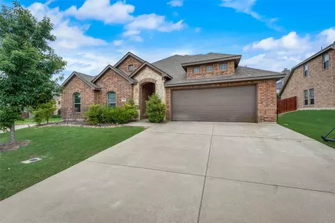 3826 Hyde Park Dr, Midlothian, TX 76065
