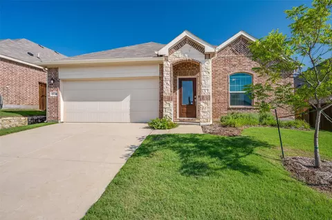 11517 White River Dr, Aubrey, TX 76227