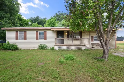 312 N Spikes Rd, Corsicana, TX 75110