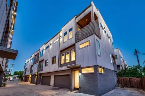 1915 Summit Ave #4, Dallas, TX 75206