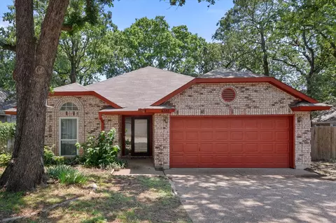 6303 Settlement Dr, Arlington, TX 76001