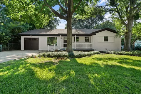 816 Zelda Dr, Hurst, TX 76053